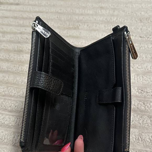 Michael Kors Black Logo Zip Wallet - Picture 3 of 5